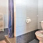 1 Bedroom Stunning In Vallabrègues
