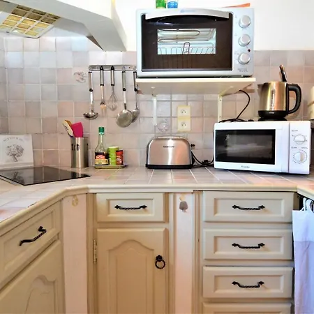 Apartment Amazing In With Kitchen Vallabregues